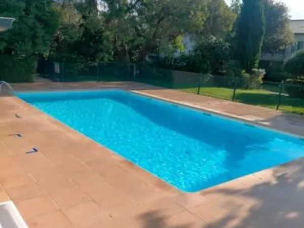 T2 residence avec piscine 