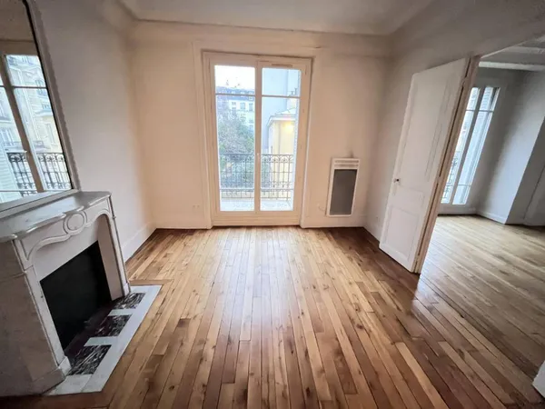 Loue T3 - 49m² - Paris 