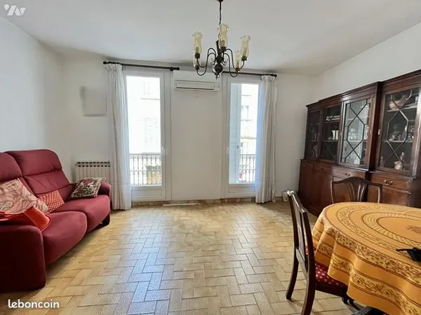 Maison 8 pièces 121 m² 