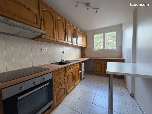 à louer : appartement 3 pièces 
