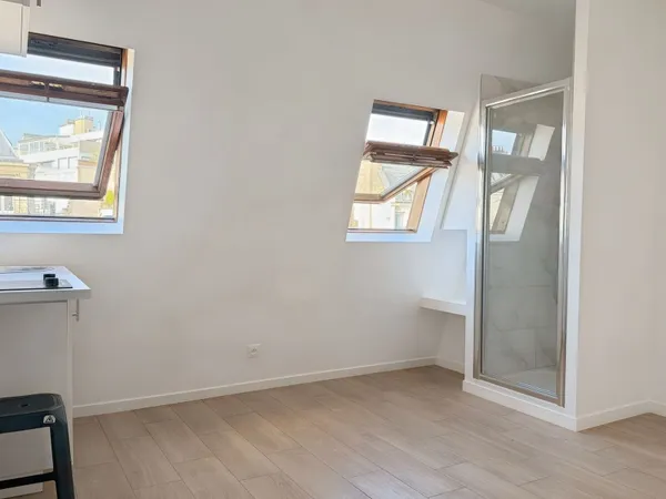 Appartement 1 pièce 10 m² 