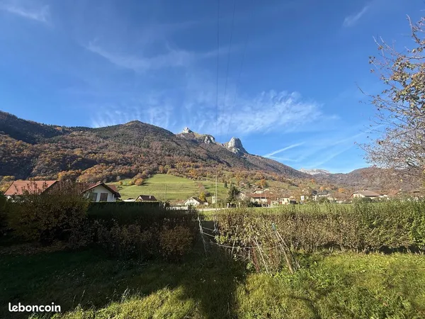 Terrain 435 m² Saint-Ferréol 