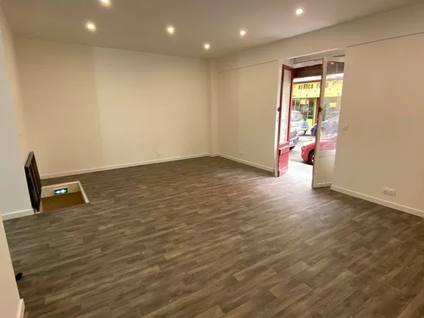 Boutique 82 m² 