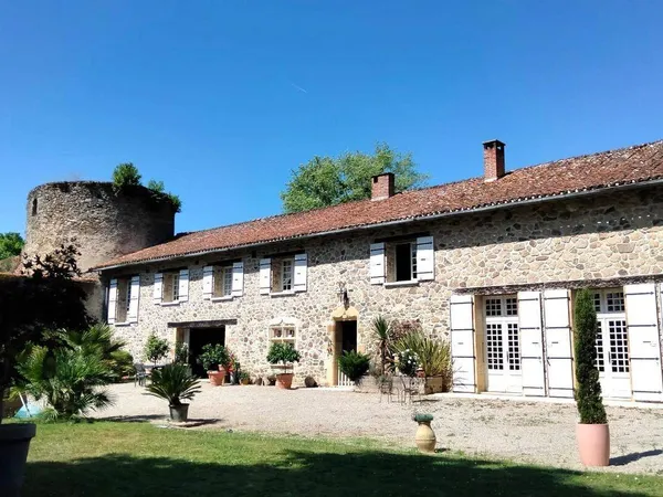 Maison 11 pièces 388 m² 