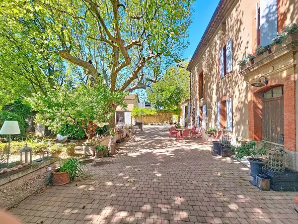 Ferme 10 pièces 353 m² 