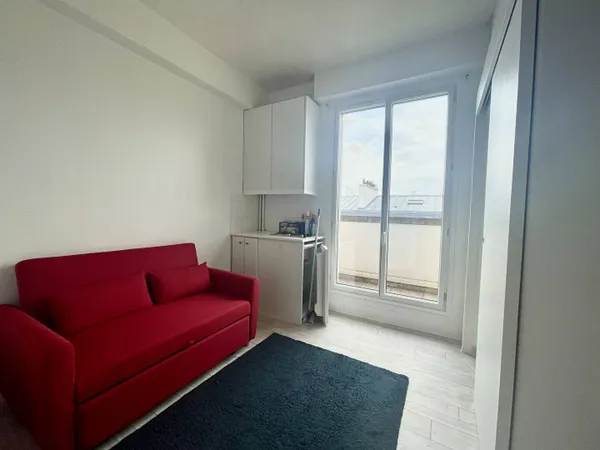 Appartement 1 pièce 9 m² 