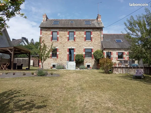 Maison - 7 pièces - 148 m² 