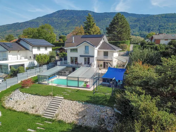 Villa d'Architecte de Prestige - Proche Genève & Portes du Soleil 