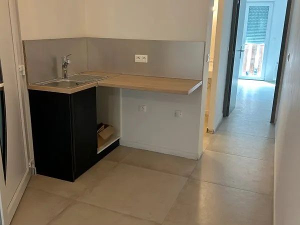 Appartement type 2 en Maison de ville 