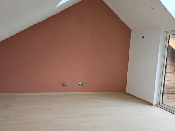 Appartement 110 m² + terrasse tropézienne + parking 