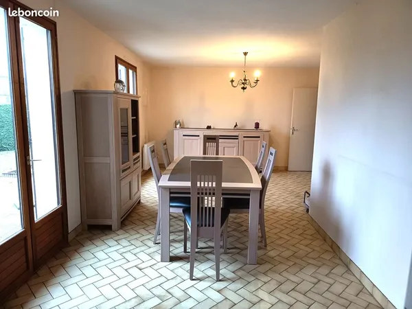 Maison 6 pièces 110 m² 