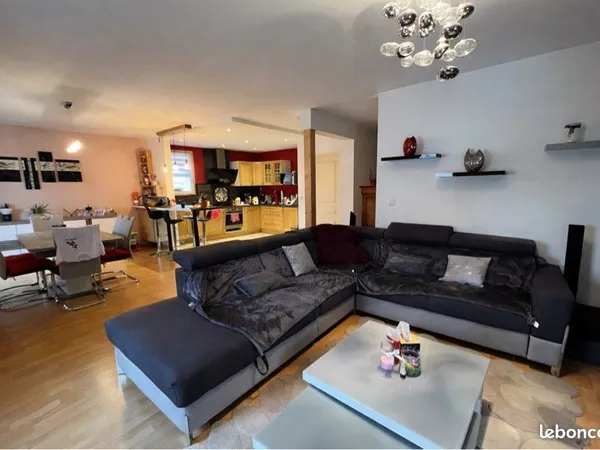 Location appartement T4 120m2 
