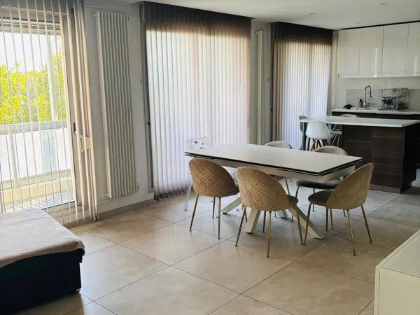 Appartement - 4 pièces - 95m2 