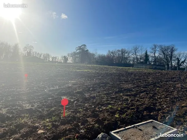 Terrain 600 m² Tabanac 