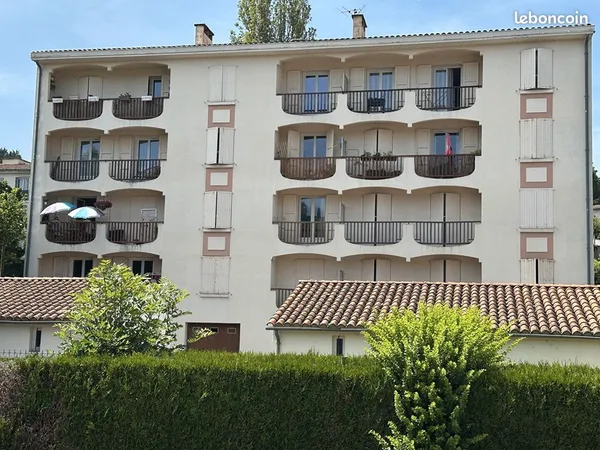 Appartement 1 pièce 30 m² 