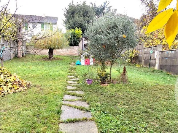 Appartement 4 pièces 99 m² 