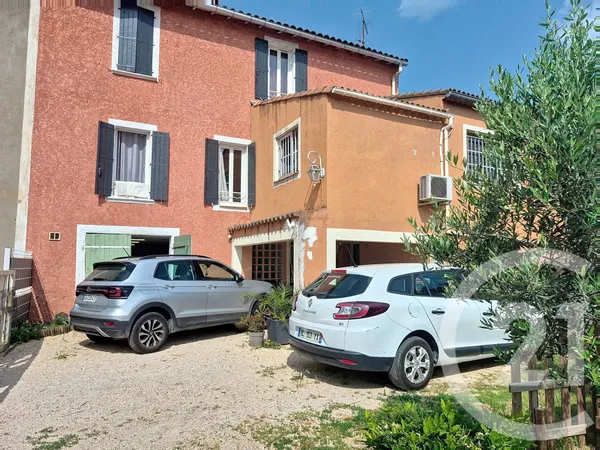 Bâtiment 3 pièces 222 m² 