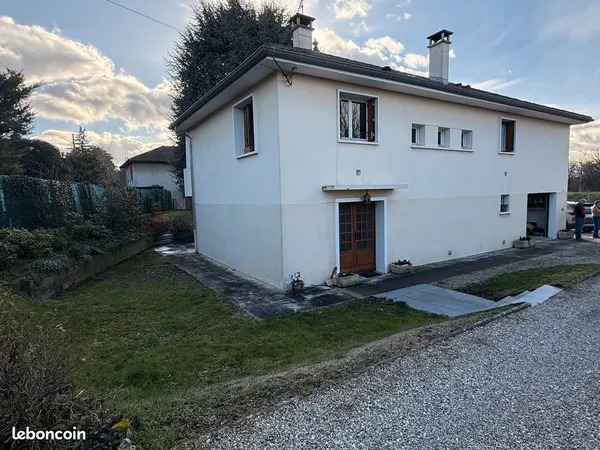 Maison familiale particulier à particulier 