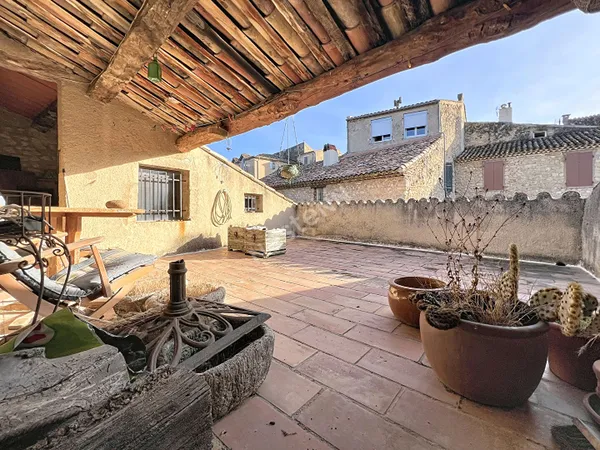 Maison Grambois, 150 m2, terrasse, garage, vue et calme 