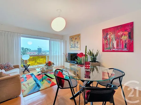 Appartement 3 pièces 74 m² 