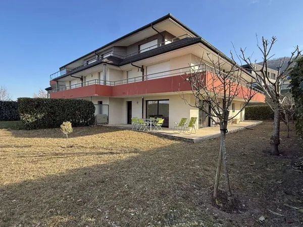 Appartement 3 pièces 64 m² 