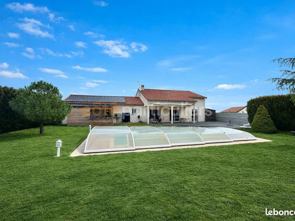 Maison 6 pièces 164 m² 
