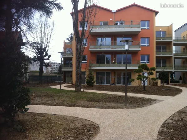 Appartement Location Limas 2p 42m² 660€
