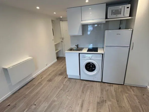 Spacieux studio Neuilly sur Seine 