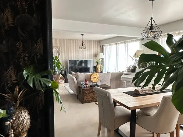 Appartement 64 m² - 2 balcons - Parking - Cave 