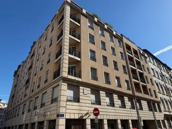 PLATEAU DE LA CROIX ROUSSE / MAIRIE 