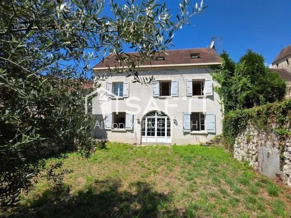 Maison de caractère à haut potentiel avec jardin