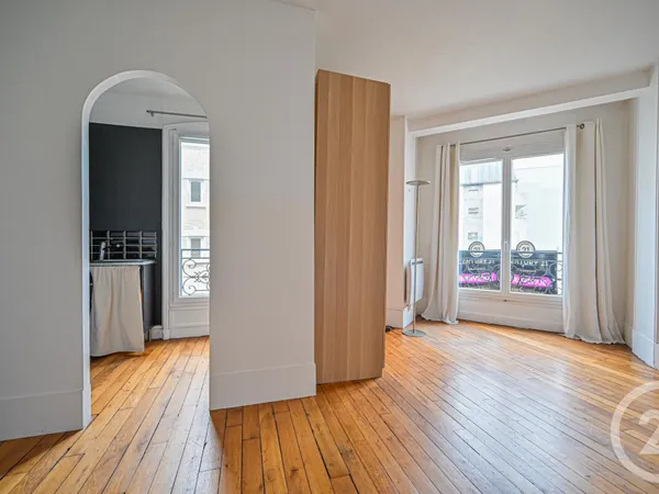 Appartement 1 pièce 28 m² 