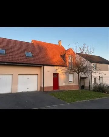 Location maison individuelle garage jardin 