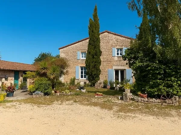 Maison 7 pièces 265 m² 