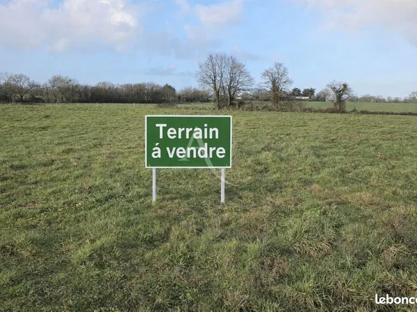 Terrain 324 m² COMMEQUIERS 