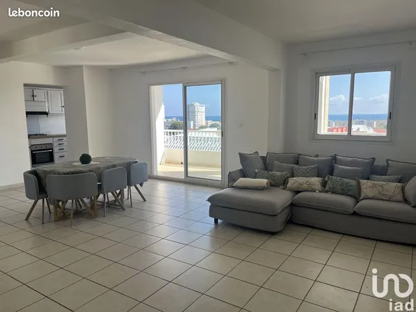 Loft 6 pièces 150 m² 