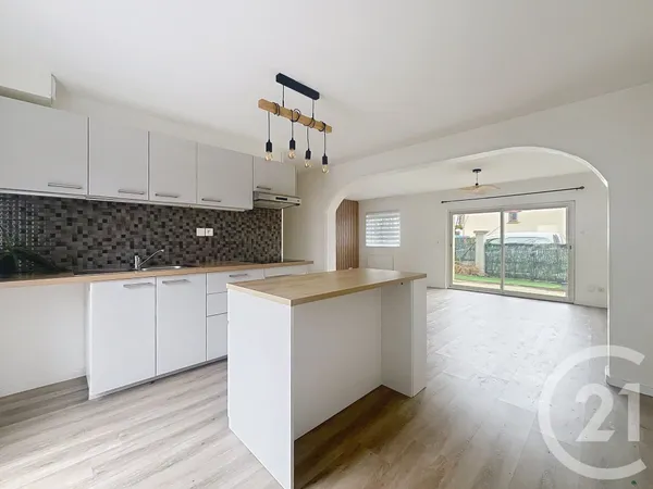 Appartement 5 pièces 63 m² 