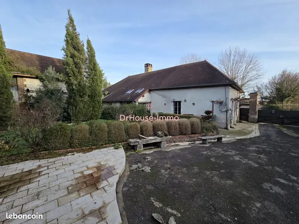 Propriété 5 pièces 140 m² 