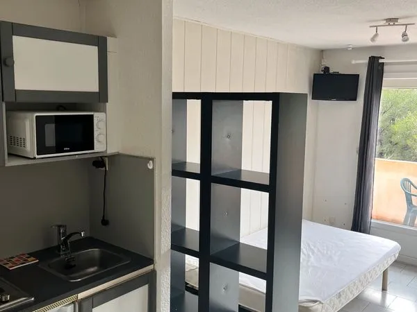 STUDIO Meublé 