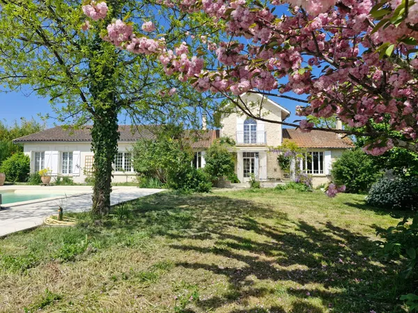 Terrain en individuel 6853 m² 