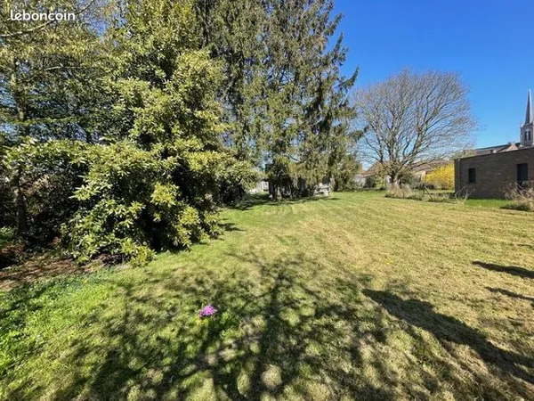 Terrain 1000 m² 