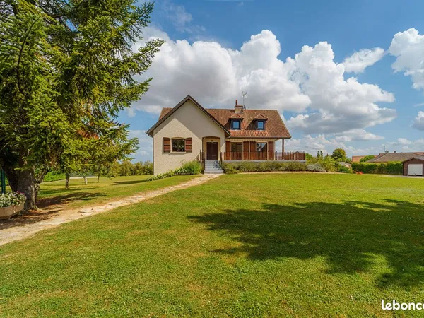 Maison 6 pièces 163 m² 