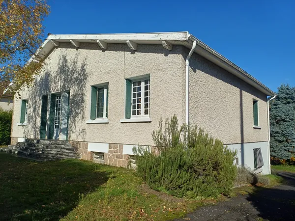Pavillon de T5 sur sous-sol complet 