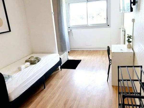 Studio 1 pièce 18 m² 