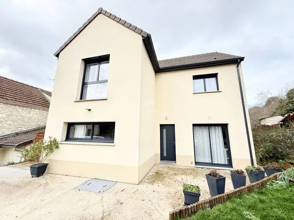 Maison 6 pièces 135 m² 