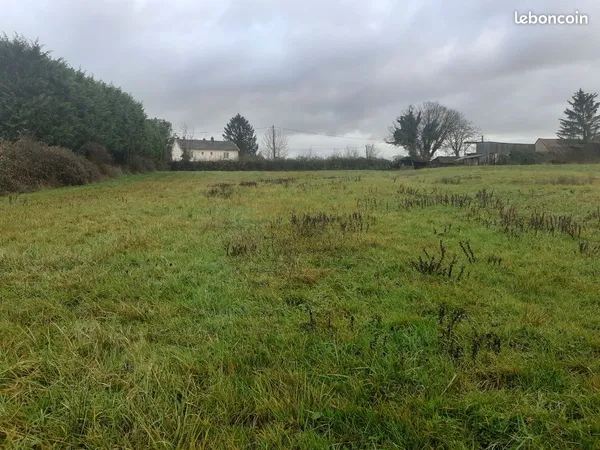 Terrain constructible de 1997 m2 