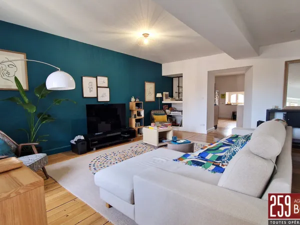 NANCY SECTEUR FOCH / DUPLEX AVEC PARKING 