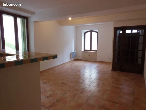 Location duplex T3 