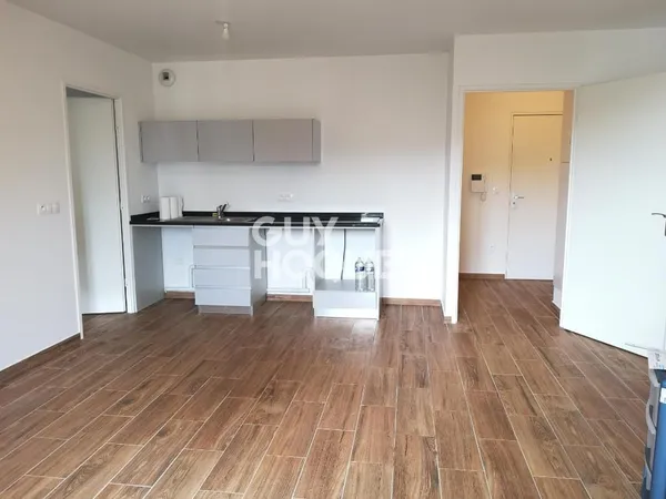 À louer, appartement d'environ 43,3 m², 2 pièces à VILLIERS SUR MARNE (94350). 