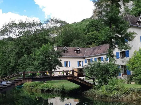 Maison 9 pièces 390 m² 